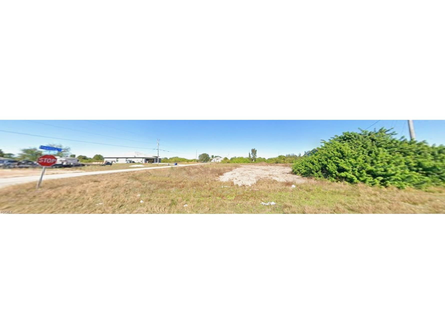205 Pembroke Street Lehigh Acres FL 33974 2026012398 image2