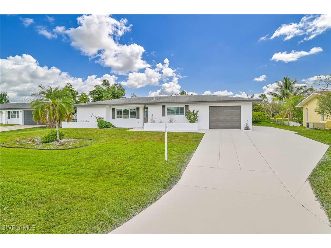 205 Redcliff Avenue Lehigh Acres FL 33936 224089446 image1