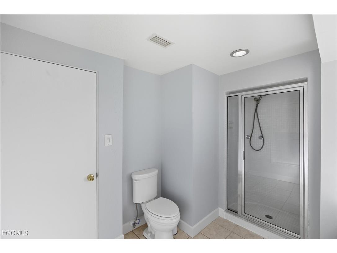 205 SE 44th Terrace Cape Coral FL 33904 2025017956 image11