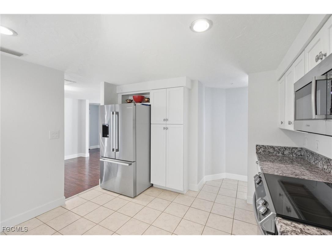 205 SE 44th Terrace Cape Coral FL 33904 2025017956 image23