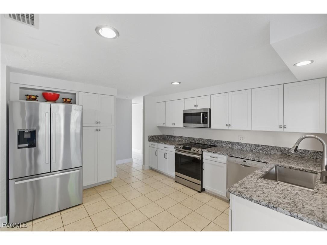 205 SE 44th Terrace Cape Coral FL 33904 2025017956 image24