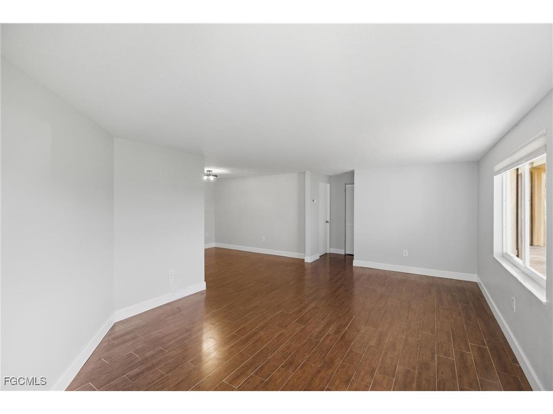 205 SE 44th Terrace Cape Coral FL 33904 2025017956 image8