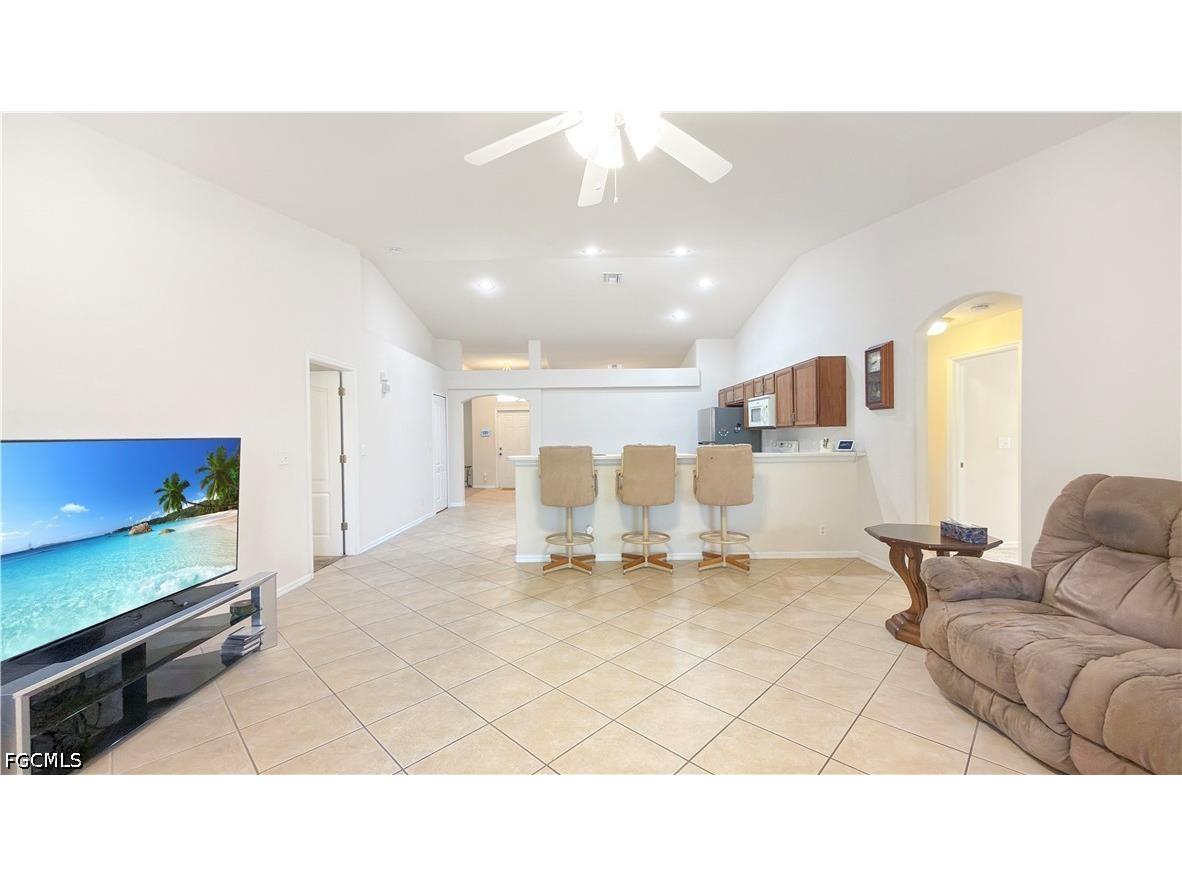 205 SW 42nd Street Cape Coral FL 33914 2026015549 image14