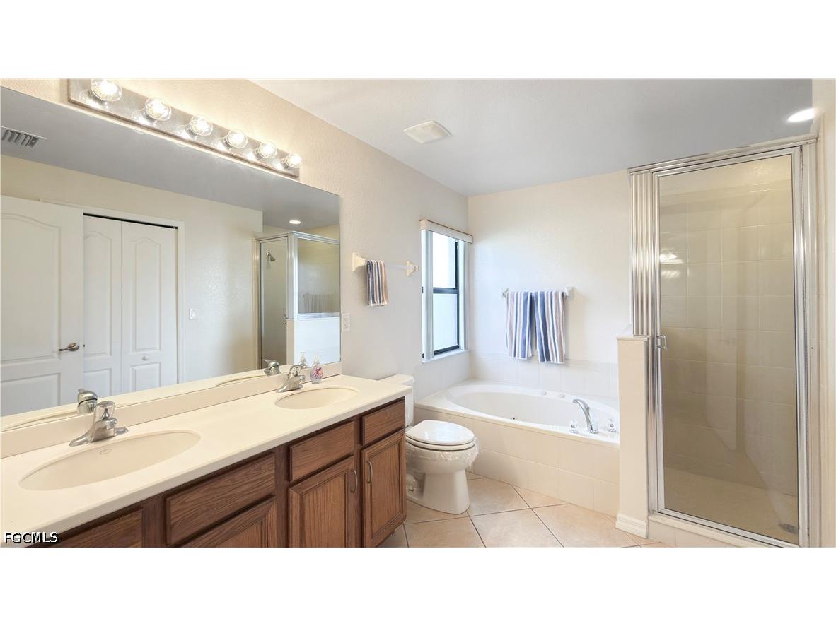 205 SW 42nd Street Cape Coral FL 33914 2026015549 image17