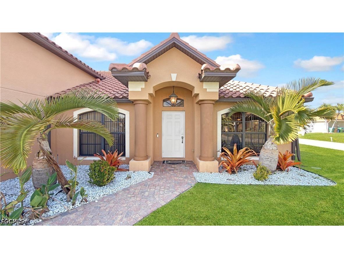 205 SW 42nd Street Cape Coral FL 33914 2026015549 image3