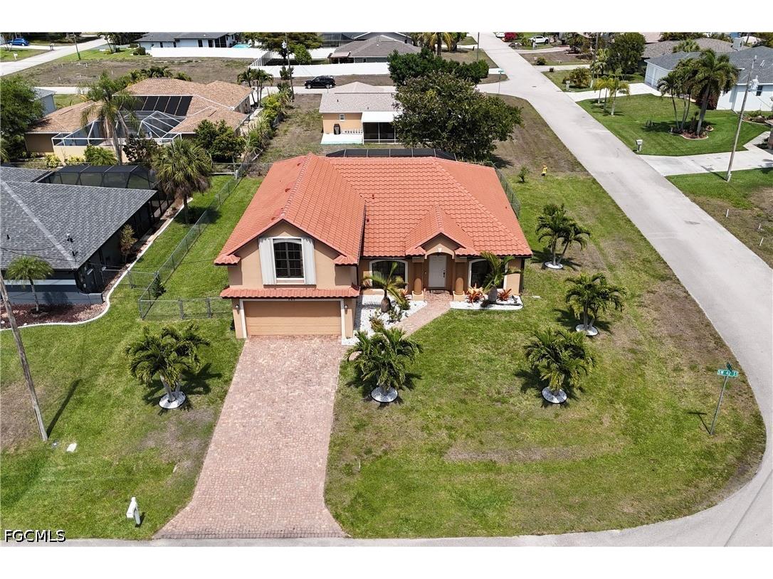 205 SW 42nd Street Cape Coral FL 33914 2026015549 image35