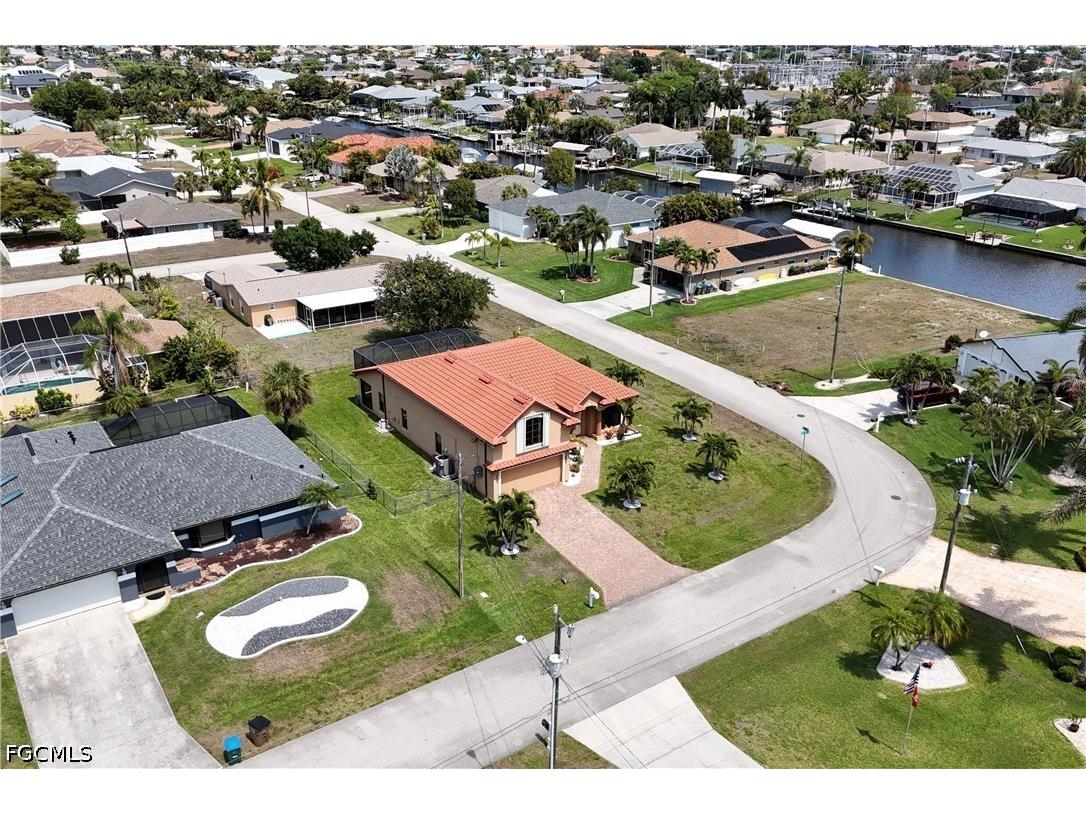 205 SW 42nd Street Cape Coral FL 33914 2026015549 image36