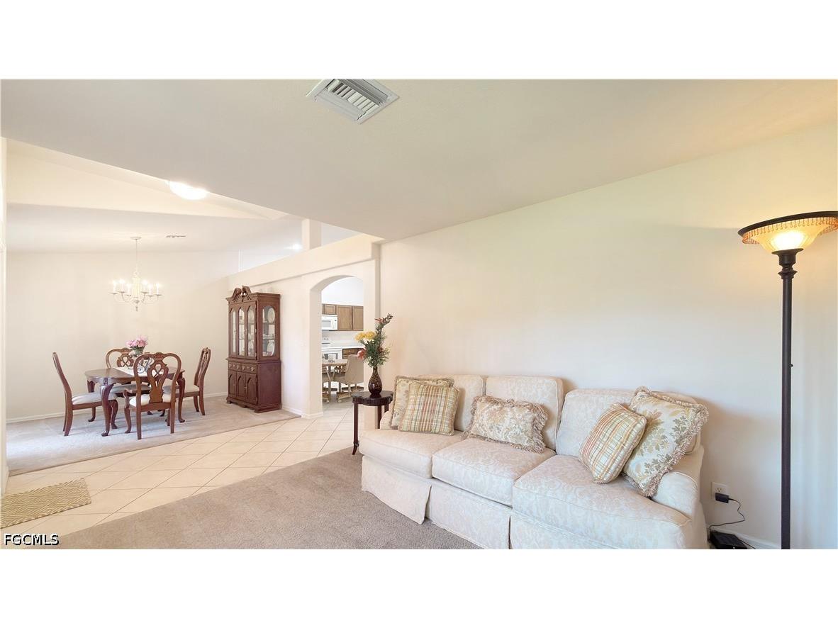 205 SW 42nd Street Cape Coral FL 33914 2026015549 image7