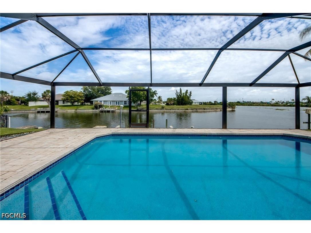 205 SW 8th Street Cape Coral FL 33991 2026023020 image39