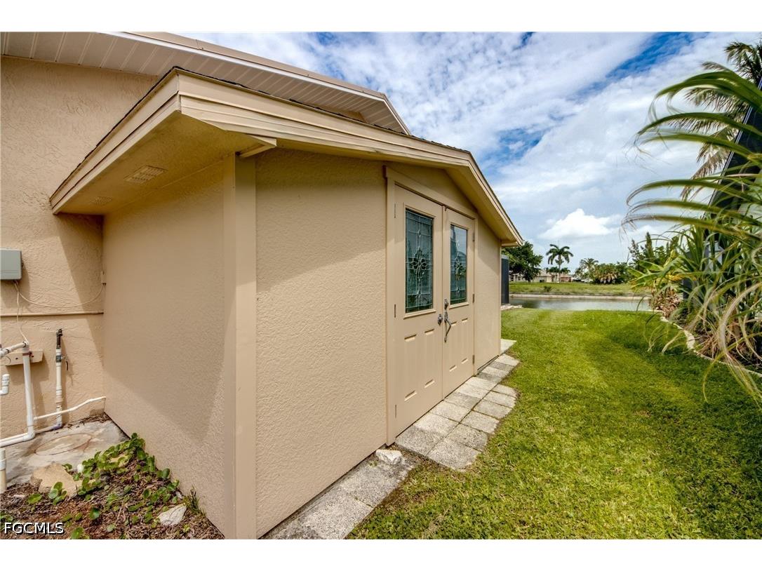 205 SW 8th Street Cape Coral FL 33991 2026023020 image43