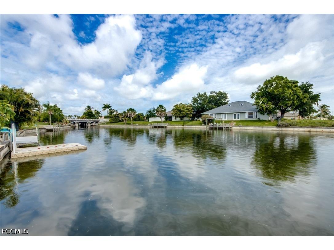 205 SW 8th Street Cape Coral FL 33991 2026023020 image48
