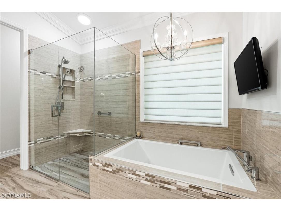 2050 Mandarin Lane Naples FL 34120 226012219 image18