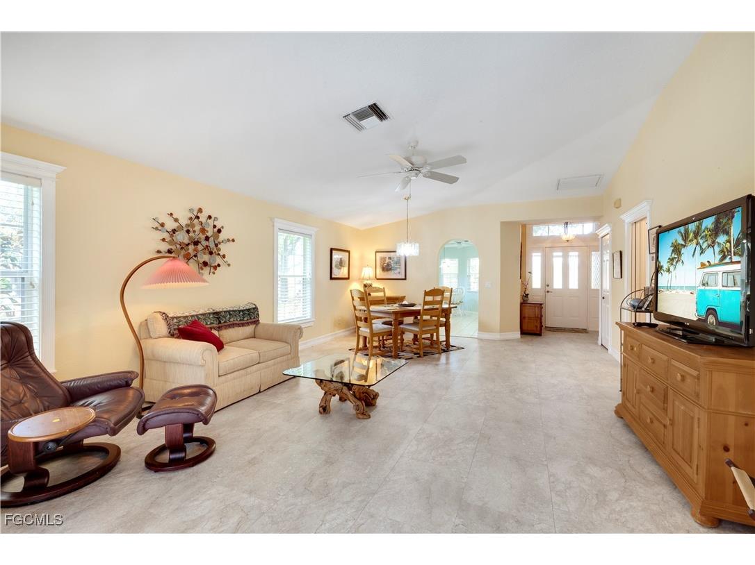 2050 Palo Duro Boulevard North Fort Myers FL 33917 2025019010 image5