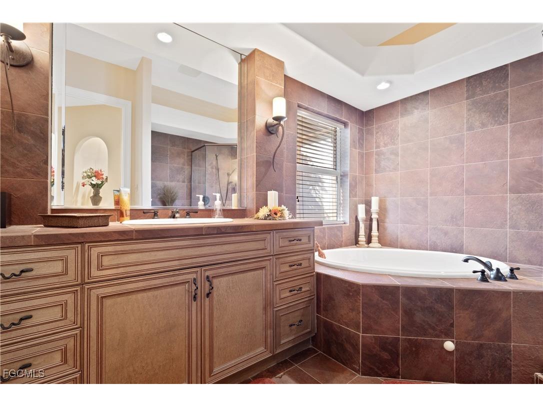 2050 SE 28th Street Cape Coral FL 33904 2025020866 image37