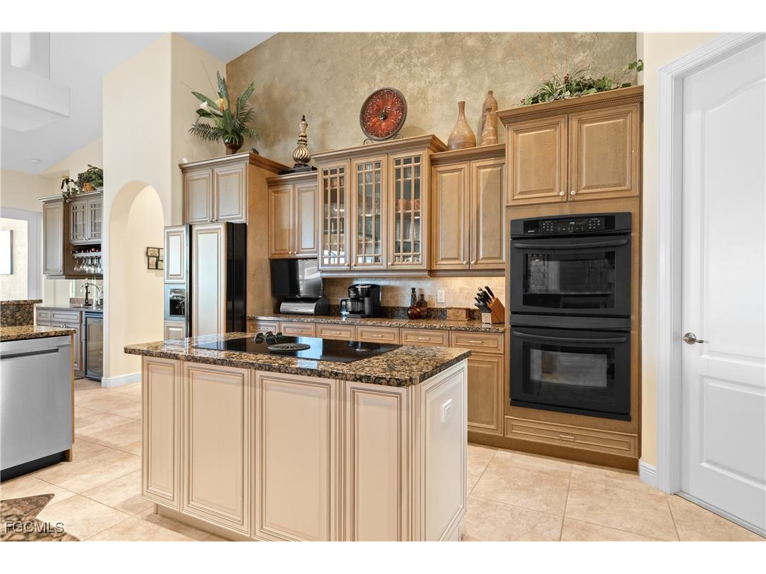 2050 SE 28th Street Cape Coral FL 33904 2025020866 image9