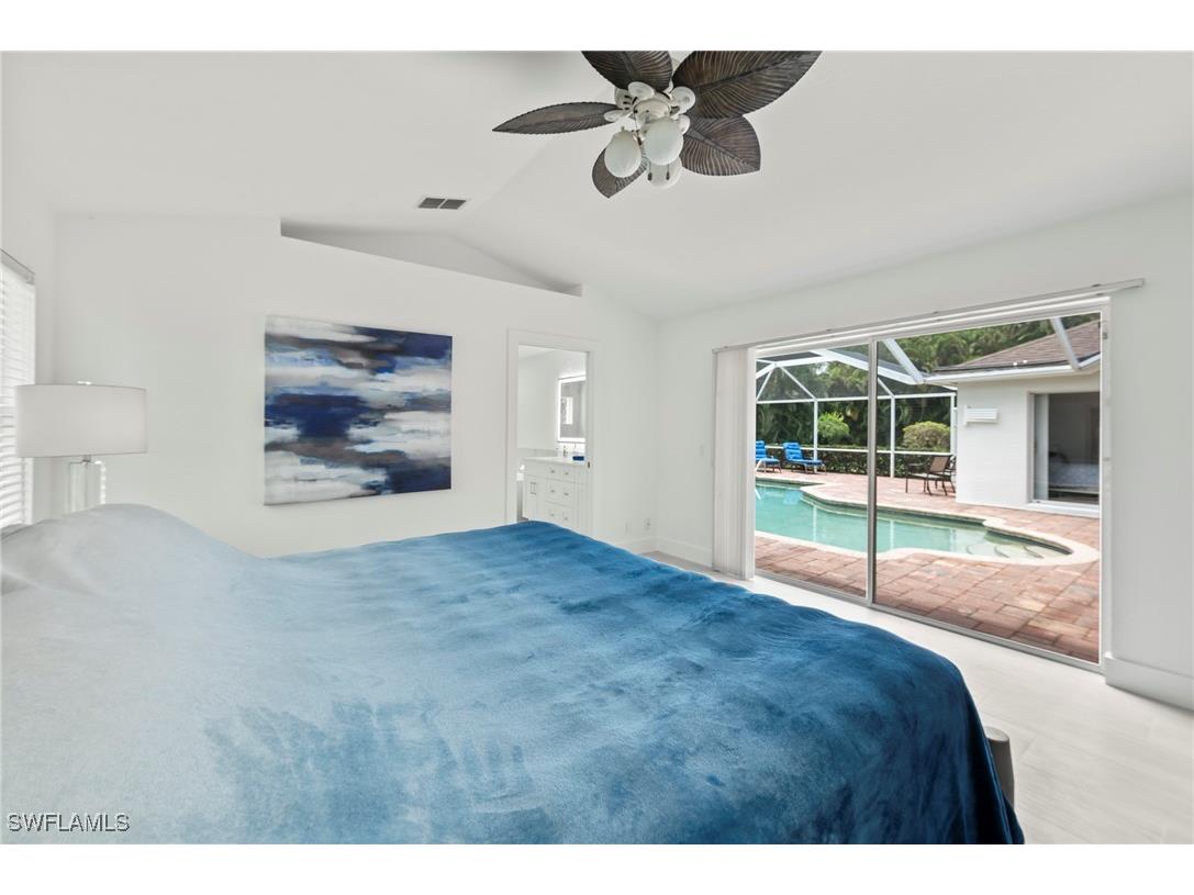 2050 Terrazzo Lane Naples FL 34104 225073259 image12