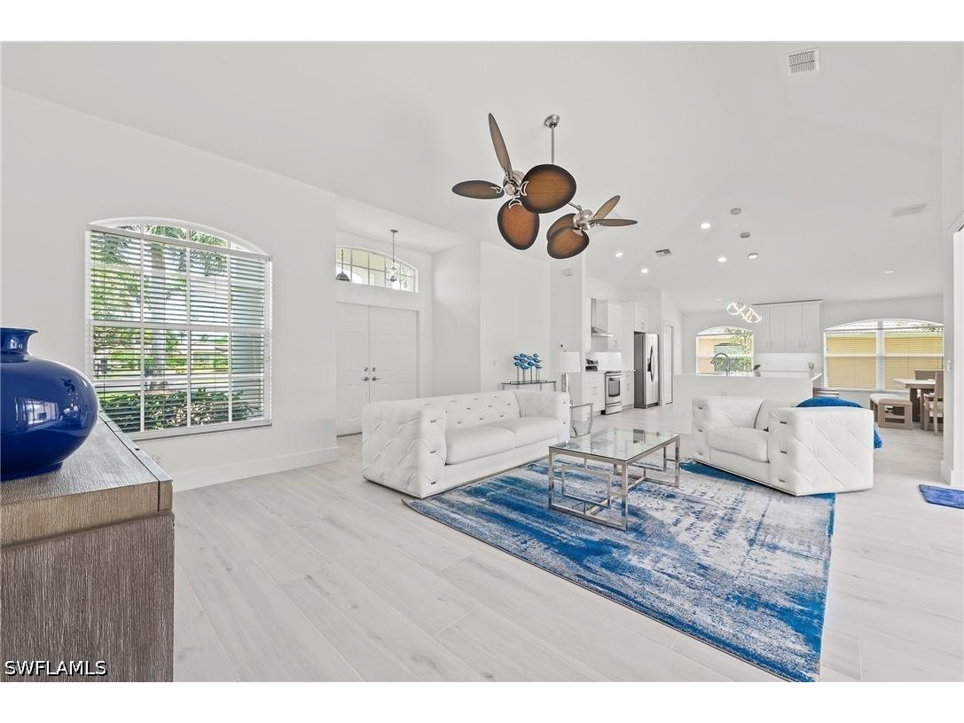 2050 Terrazzo Lane Naples FL 34104 226016259 image3