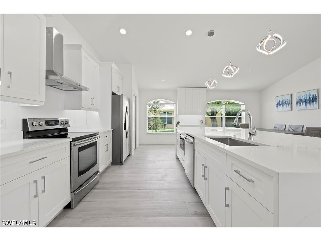 2050 Terrazzo Lane Naples FL 34104 226016259 image5