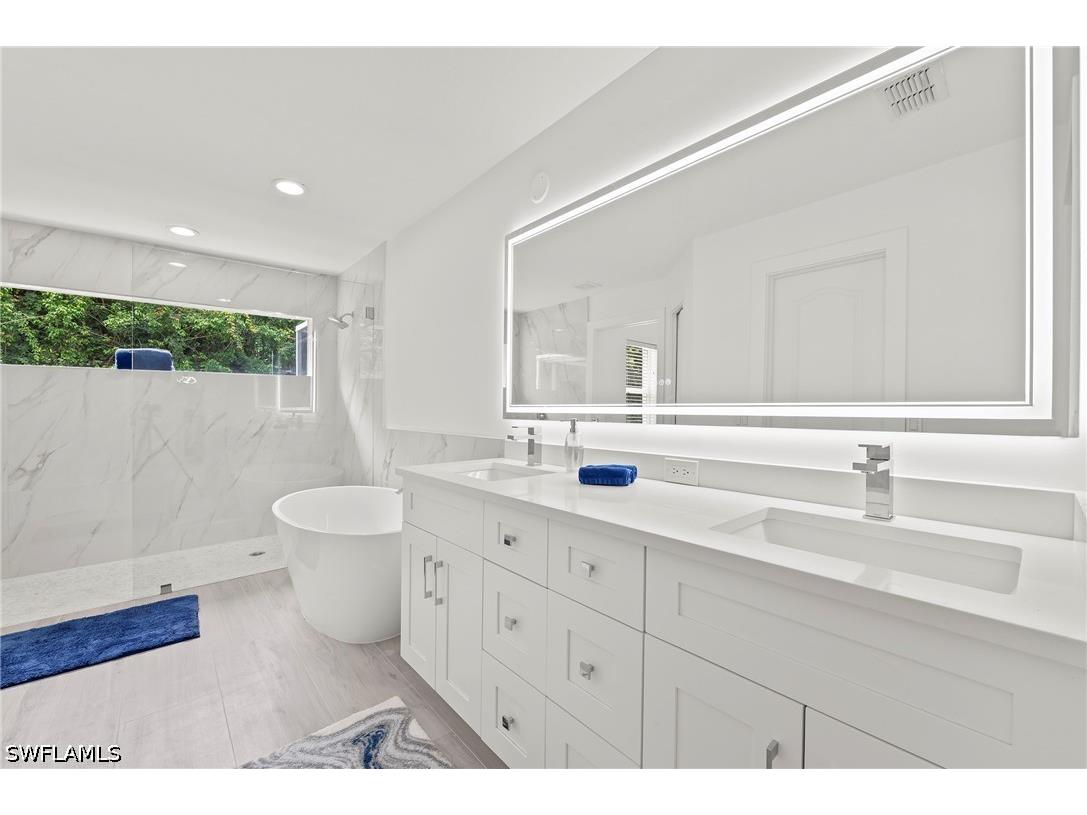 2050 Terrazzo Lane Naples FL 34104 226019480 image16
