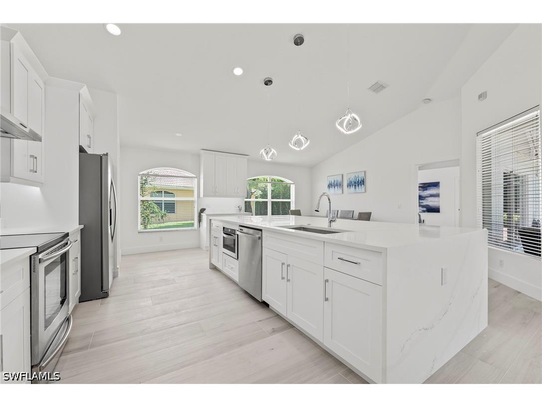 2050 Terrazzo Lane Naples FL 34104 226019480 image9