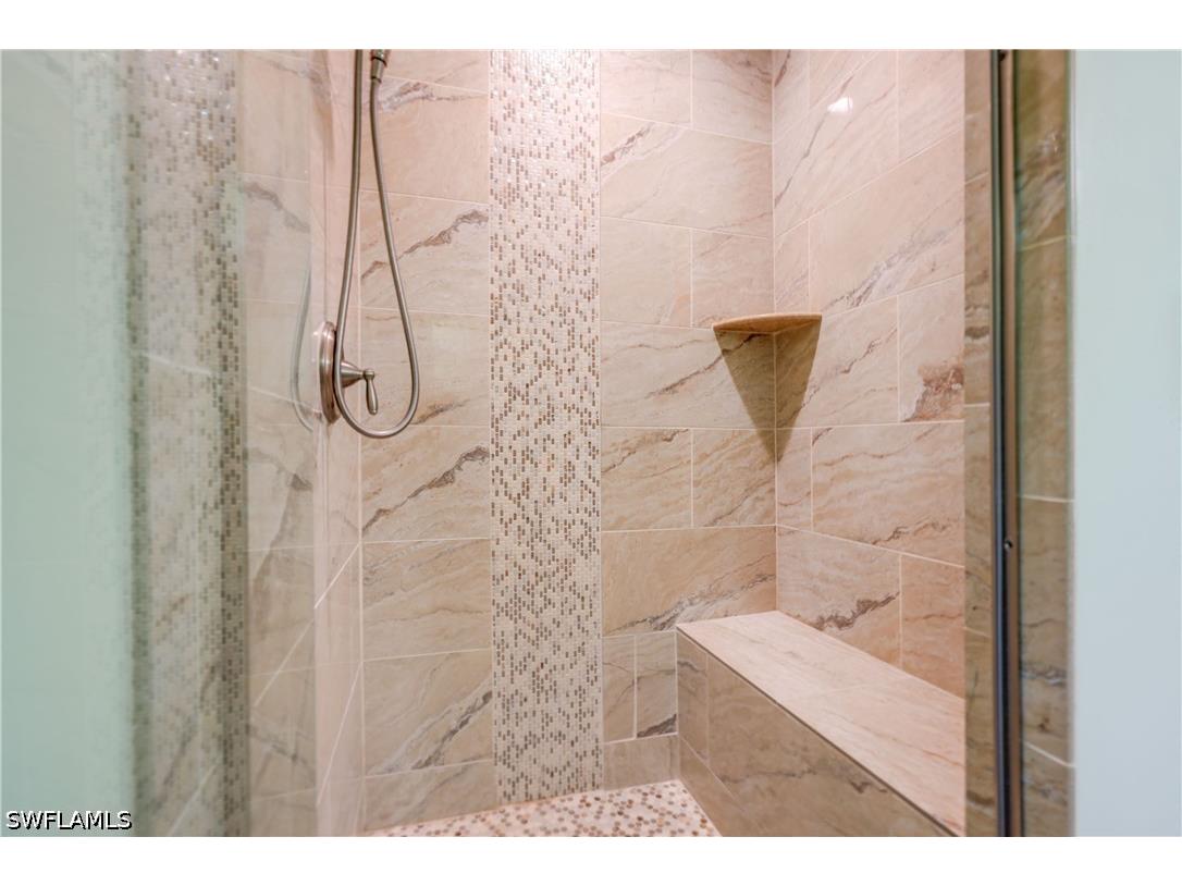 2050 W Crown Pointe Boulevard #C214 Naples FL 34112 226017951 image16