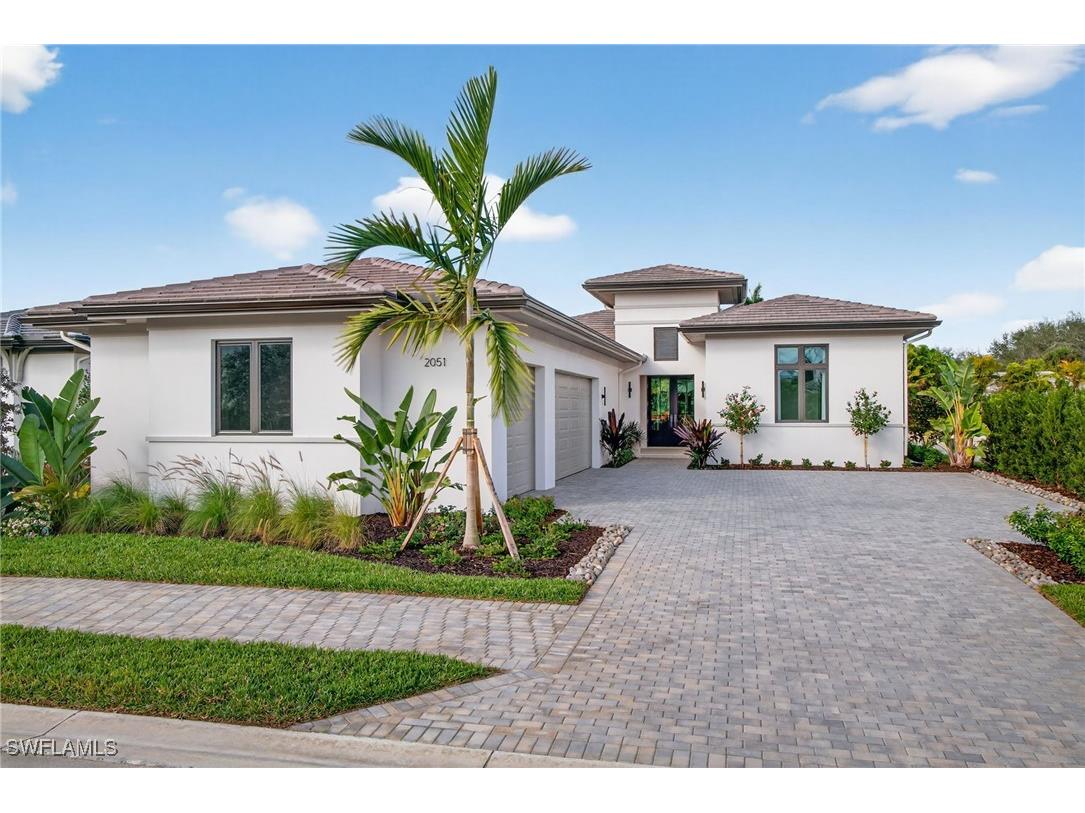 2051 Cambridge Park Drive Naples FL 34109 226002032 image2