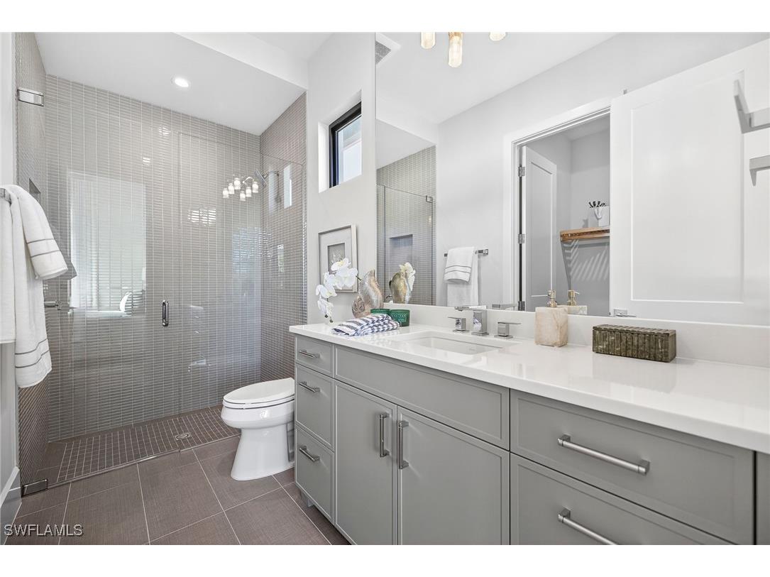 2051 Cambridge Park Drive Naples FL 34109 226002032 image25