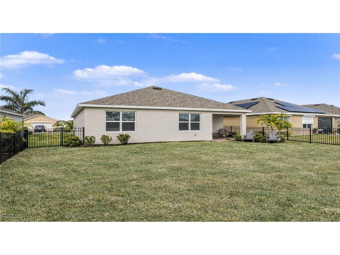20510 Camino Torcido Loop North Fort Myers FL 33917 2026001623 image31
