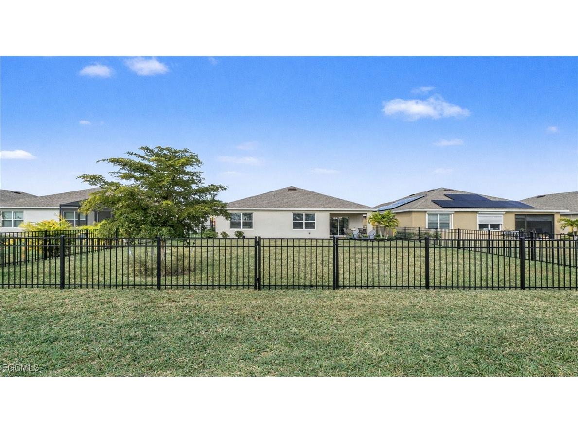 20510 Camino Torcido Loop North Fort Myers FL 33917 2026001623 image32