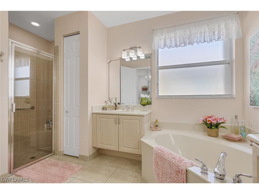 20515 Foxworth Circle Estero FL 33928 226006359 image16