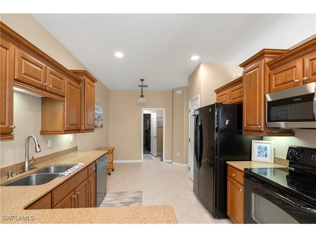 20516 Larino Loop Estero FL 33928 225083996 image46