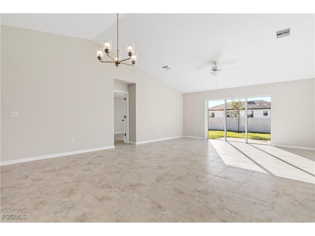 2052 NW 17th Street Cape Coral FL 33993 2025015429 image16