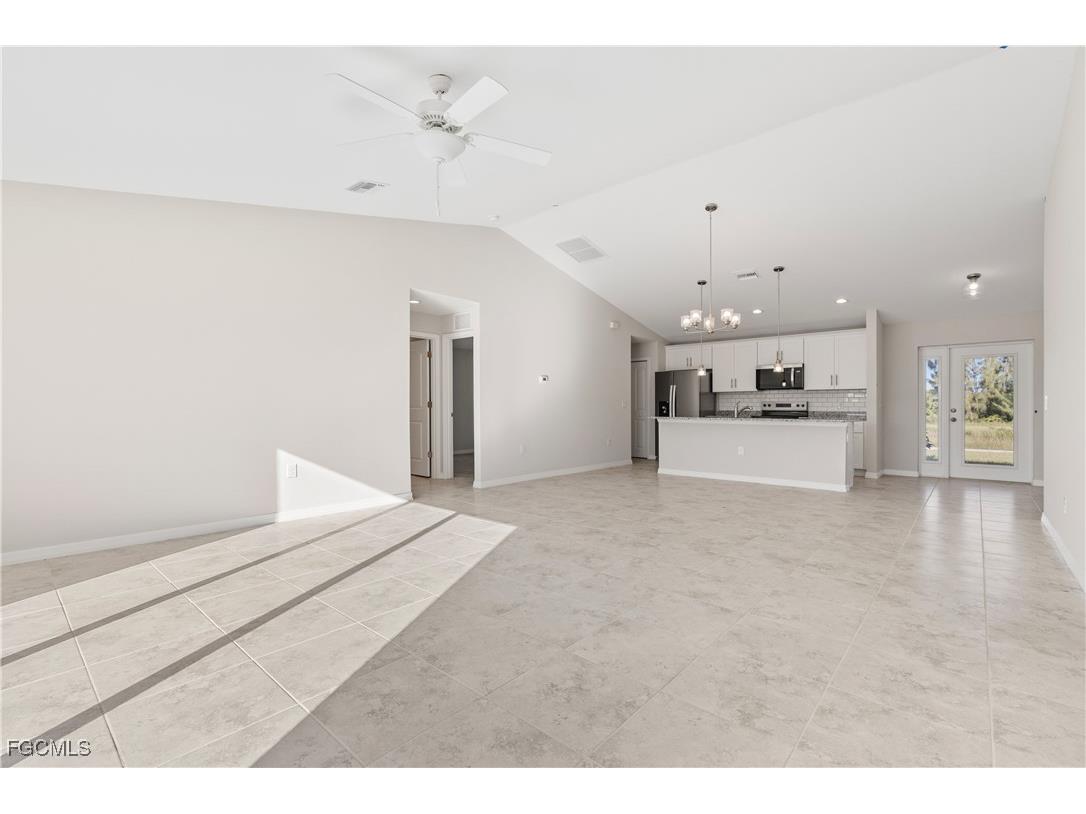 2052 NW 17th Street Cape Coral FL 33993 2025015429 image19