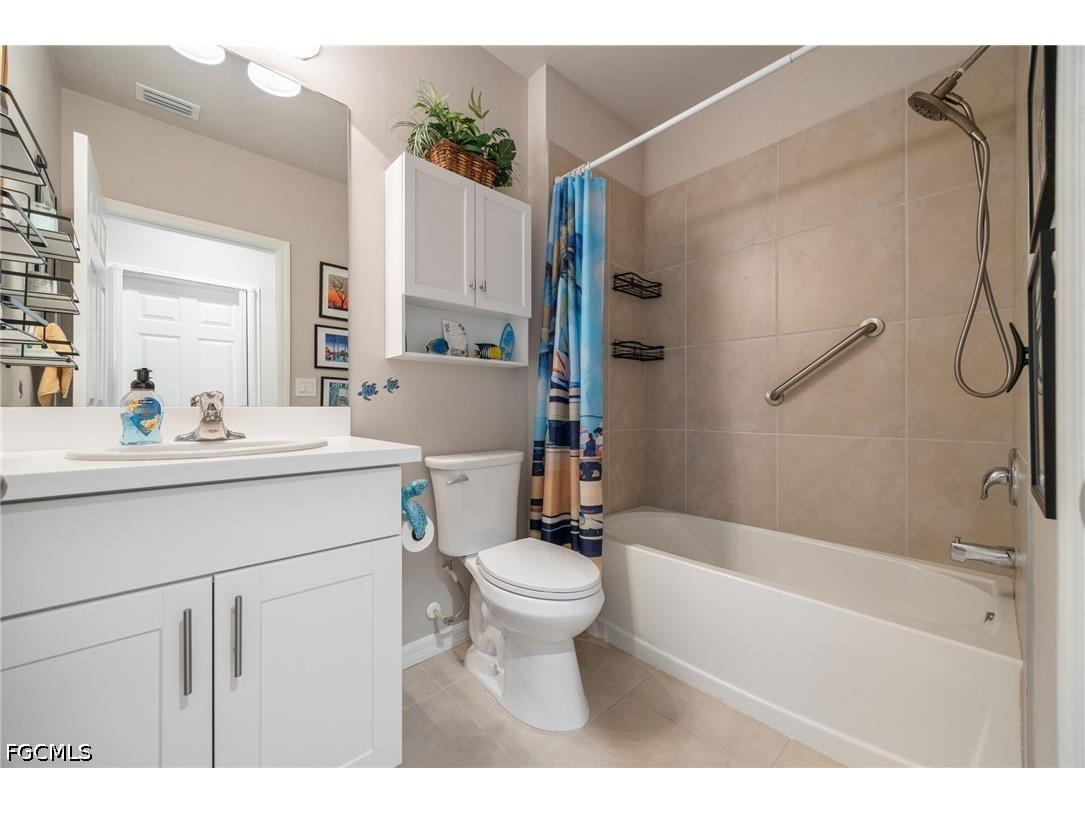 2052 Pigeon Plum Way North Fort Myers FL 33917 2026022182 image24