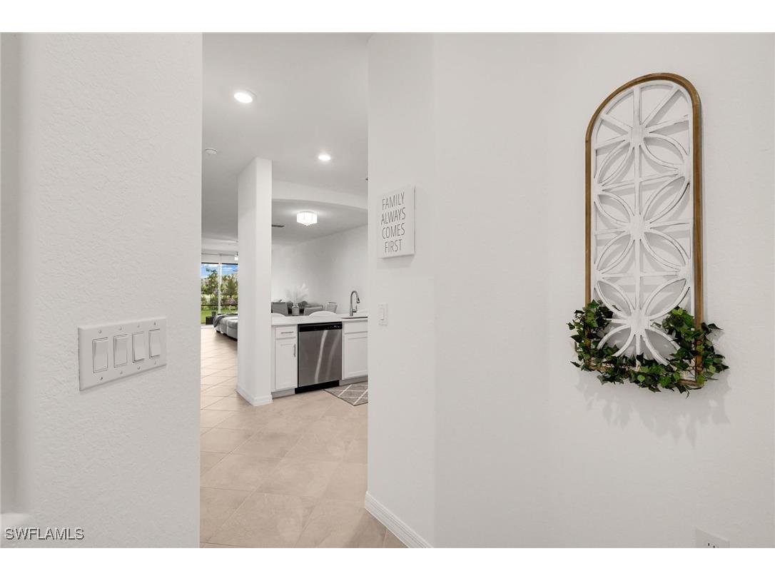 2052 Vermont Lane Naples FL 34120 225066728 image5