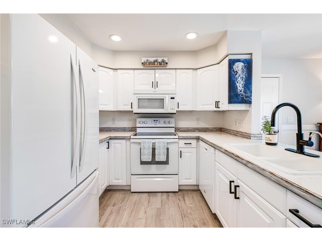 20520 Pine Tree Lane Estero FL 33928 225083687 image11