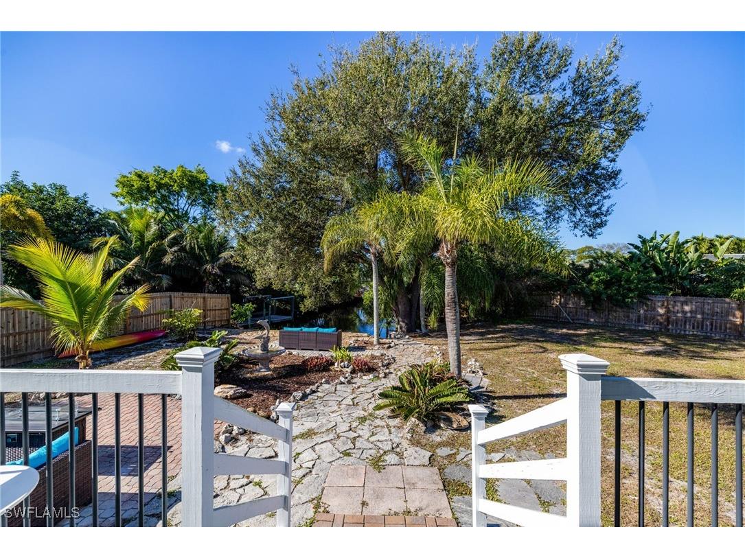 20520 Pine Tree Lane Estero FL 33928 225083687 image21