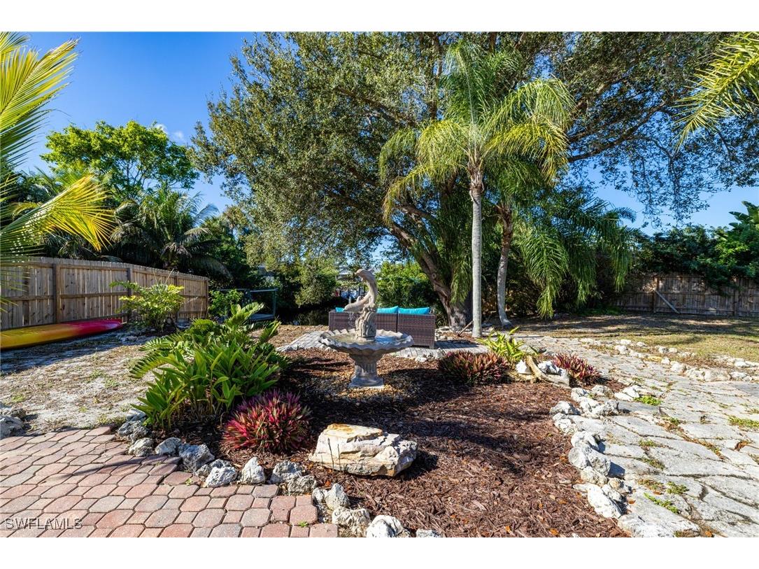 20520 Pine Tree Lane Estero FL 33928 225083687 image24
