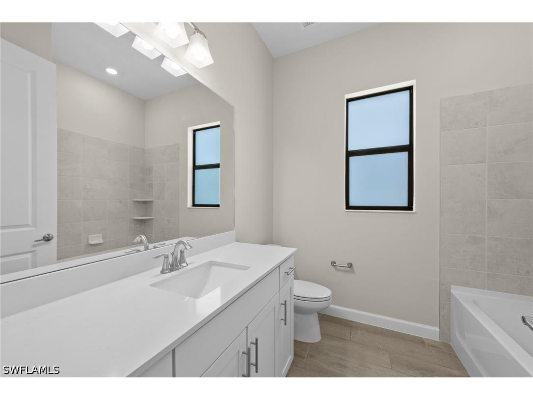 20529 Napa Loop Estero FL 33928 226018281 image30