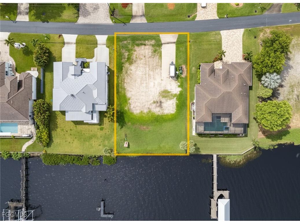 2053 Club House Road North Fort Myers FL 33917 2025008673 image3