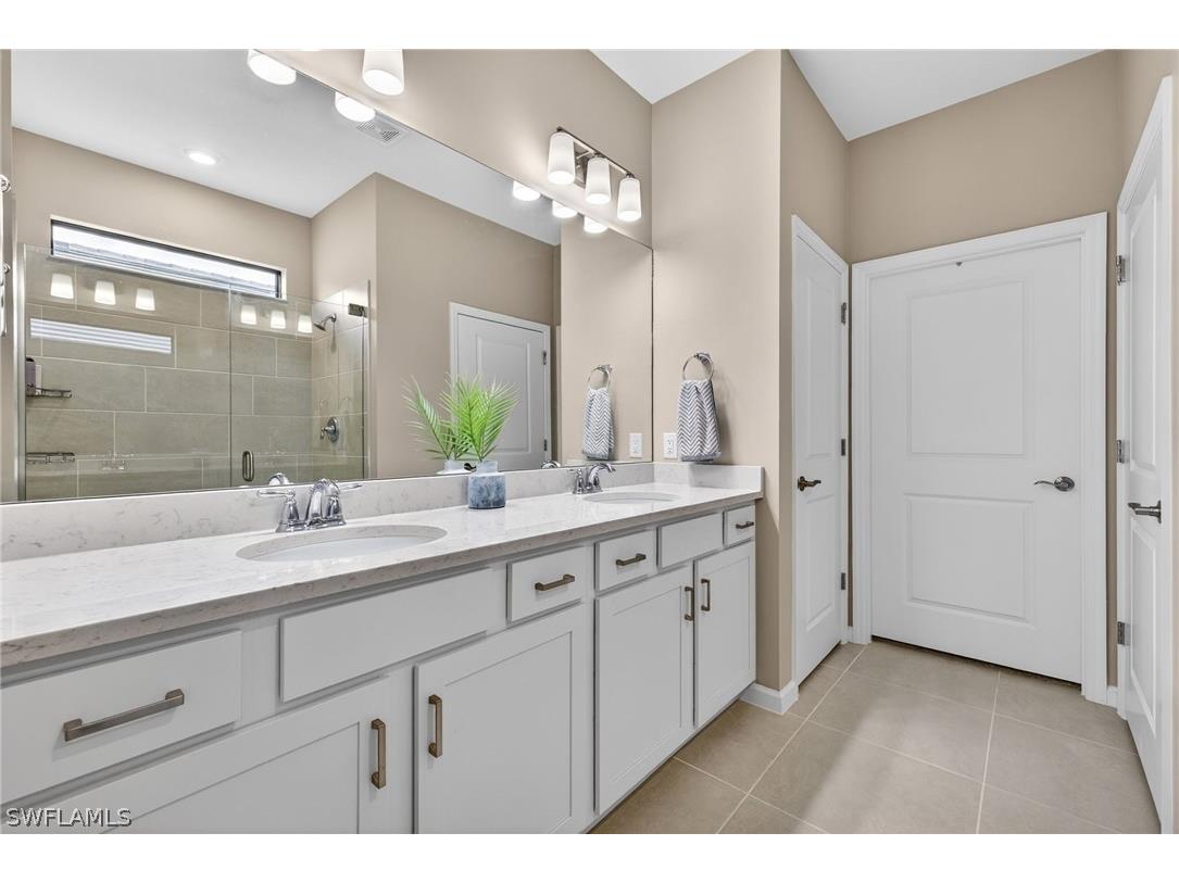 20548 Pebble Glen Drive Estero FL 33928 226009820 image23