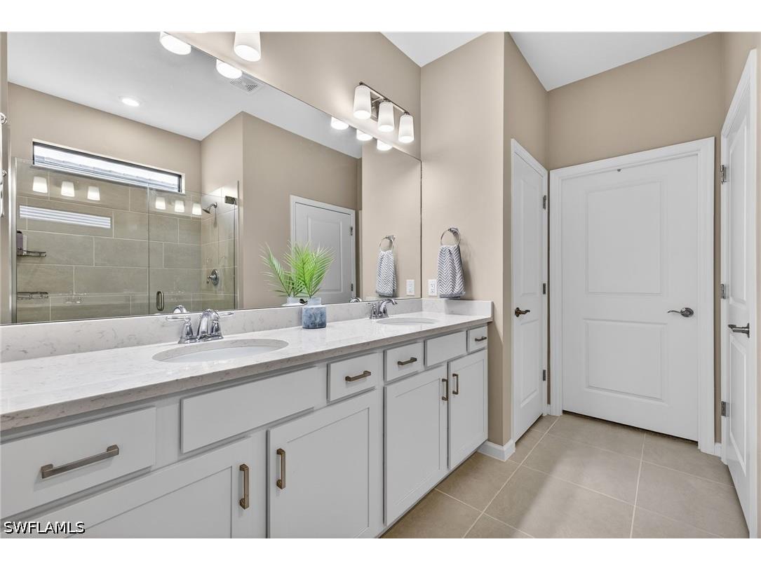 20548 Pebble Glen Drive Estero FL 33928 226015278 image23