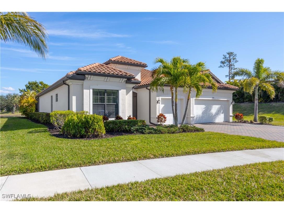 2055 Antigua Lane Naples FL 34120 225004925 image1