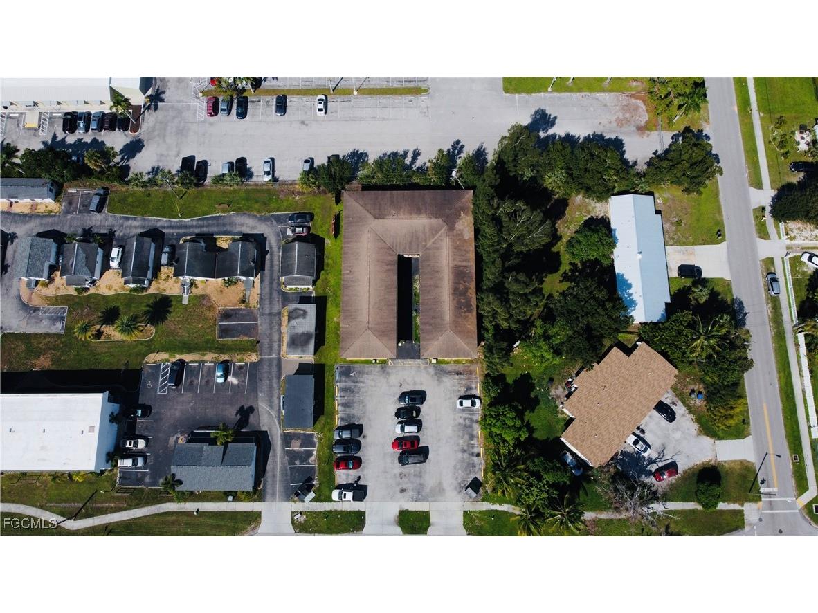 2055 Braman Avenue Fort Myers FL 33901 2026005191 image4