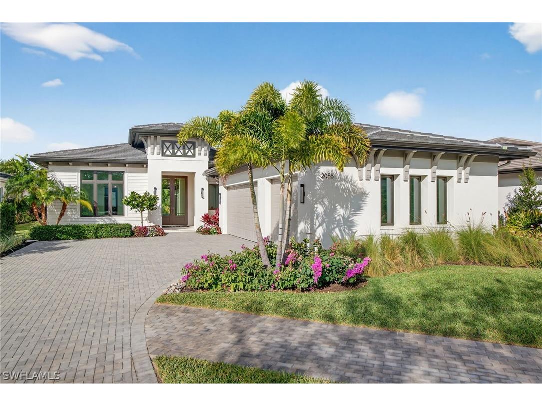 2055 Cambridge Park Drive Naples FL 34109 224004812 image1