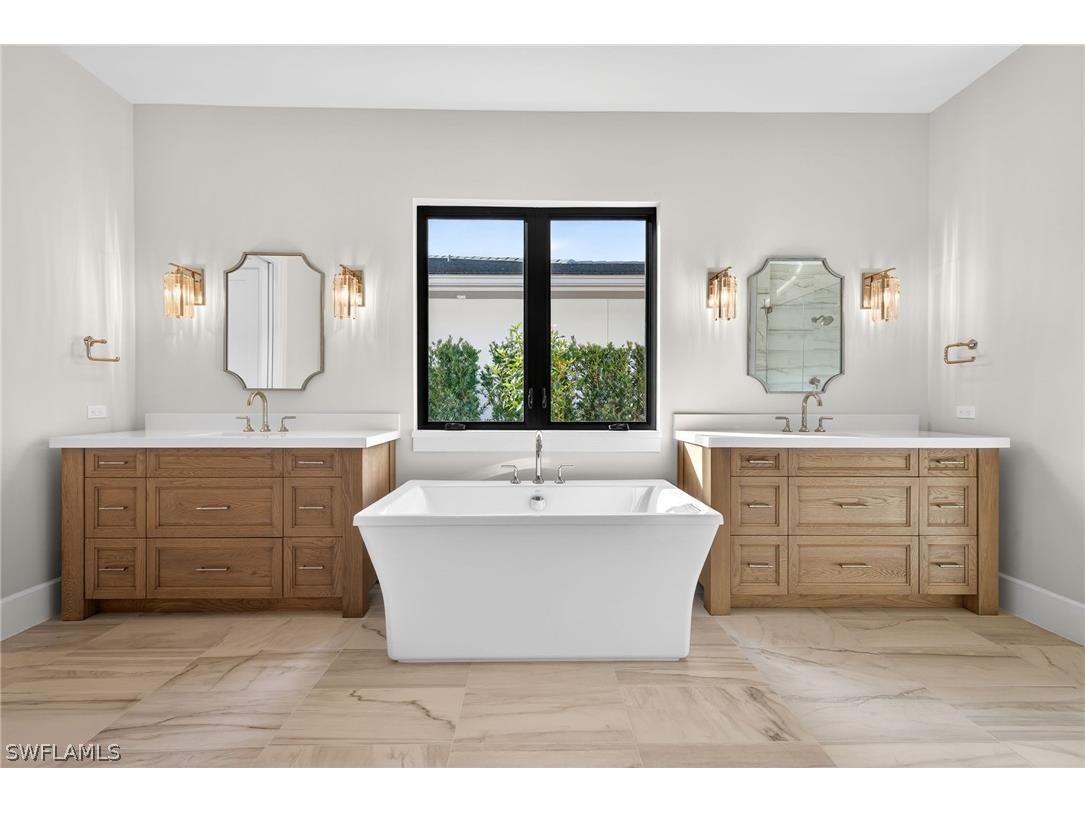 2055 Cambridge Park Drive Naples FL 34109 224004812 image16