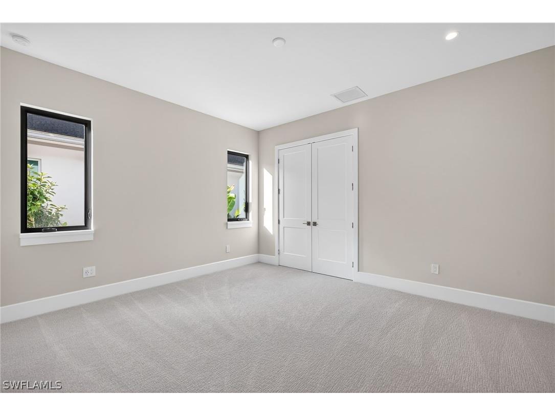 2055 Cambridge Park Drive Naples FL 34109 224004812 image26