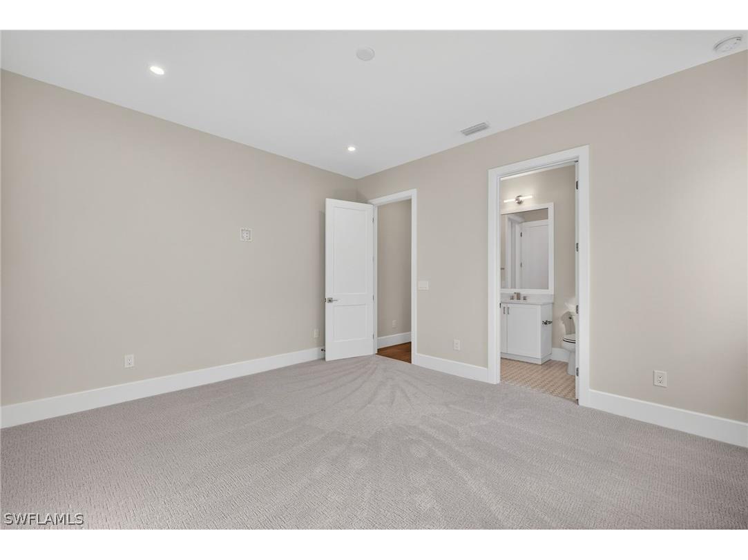 2055 Cambridge Park Drive Naples FL 34109 224004812 image27