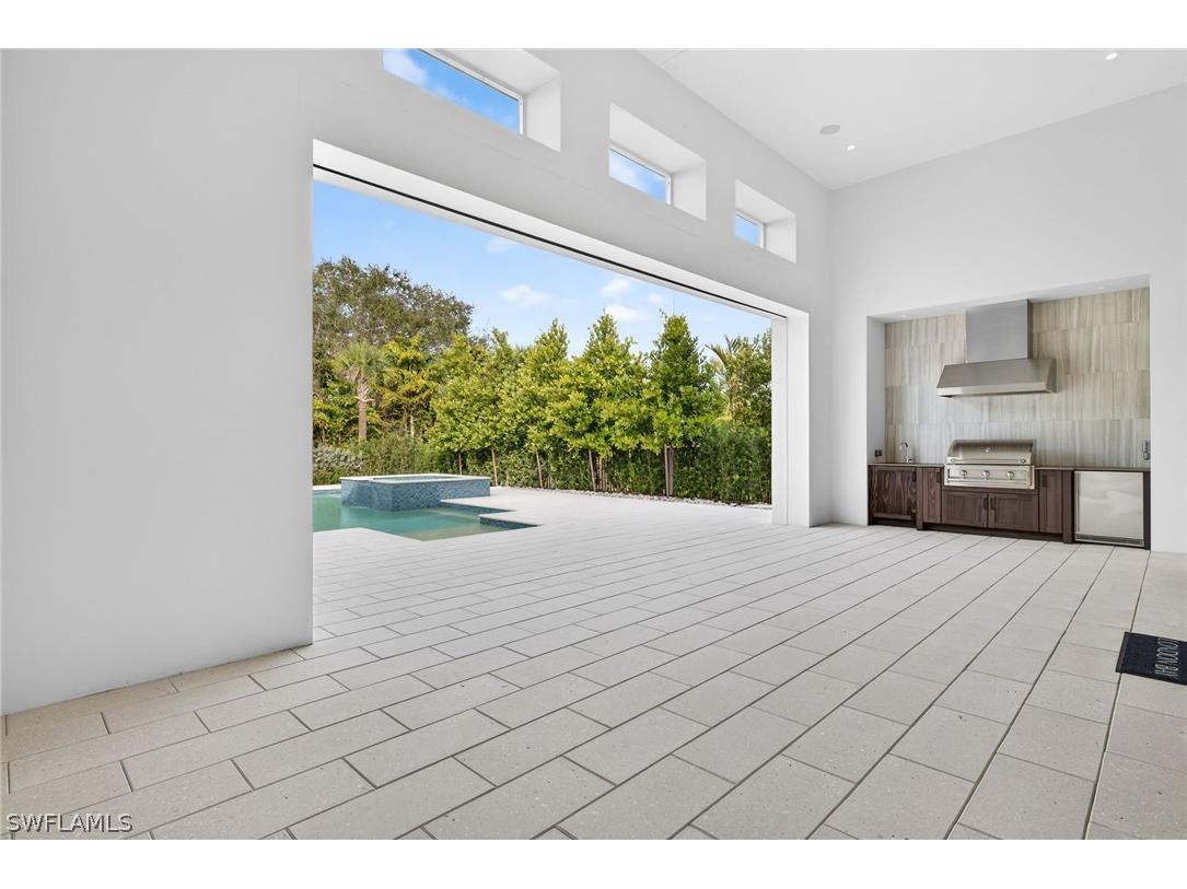 2055 Cambridge Park Drive Naples FL 34109 224004812 image31