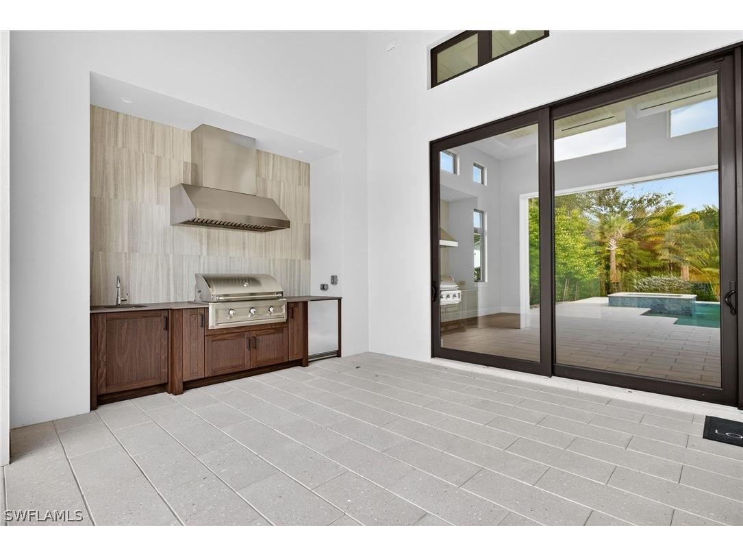 2055 Cambridge Park Drive Naples FL 34109 224004812 image33